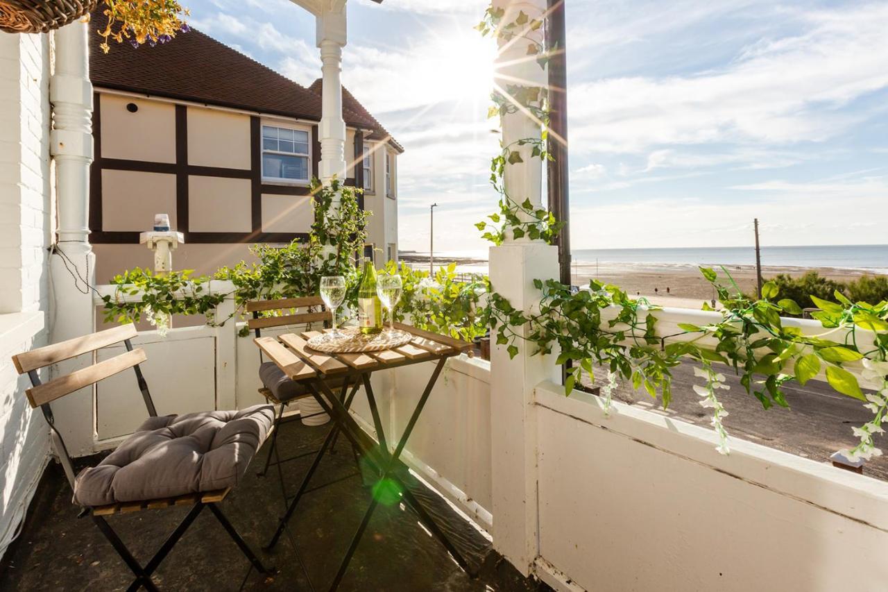 A View Of The Bay- Panoramic Sea Views- Sleeps 4 Lejlighed Westgate-on-Sea Eksteriør billede