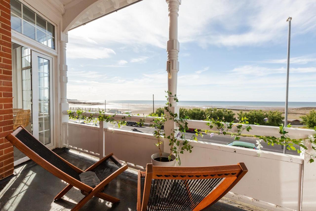 A View Of The Bay- Panoramic Sea Views- Sleeps 4 Lejlighed Westgate-on-Sea Eksteriør billede