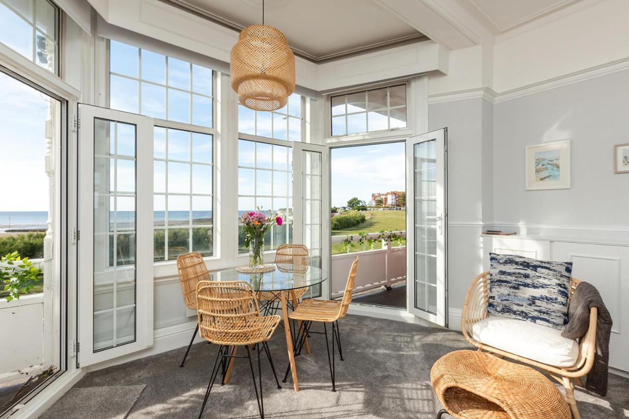 A View Of The Bay- Panoramic Sea Views- Sleeps 4 Lejlighed Westgate-on-Sea Eksteriør billede