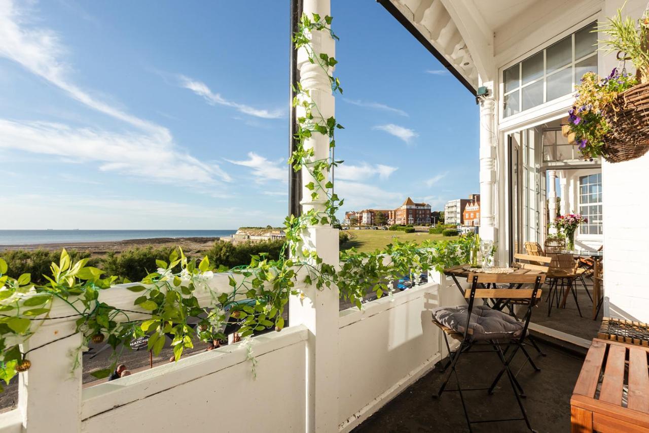 A View Of The Bay- Panoramic Sea Views- Sleeps 4 Lejlighed Westgate-on-Sea Eksteriør billede